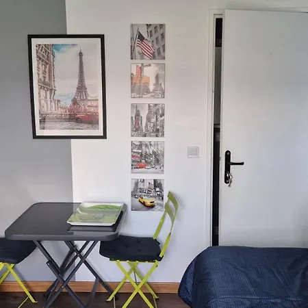 La Souris Bleue Bed & Breakfast